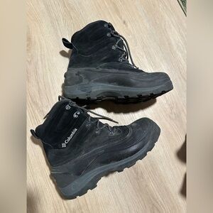 Columbia 200 Grams snow cold weather hiking outdoor Boots men’s 10 black leather
